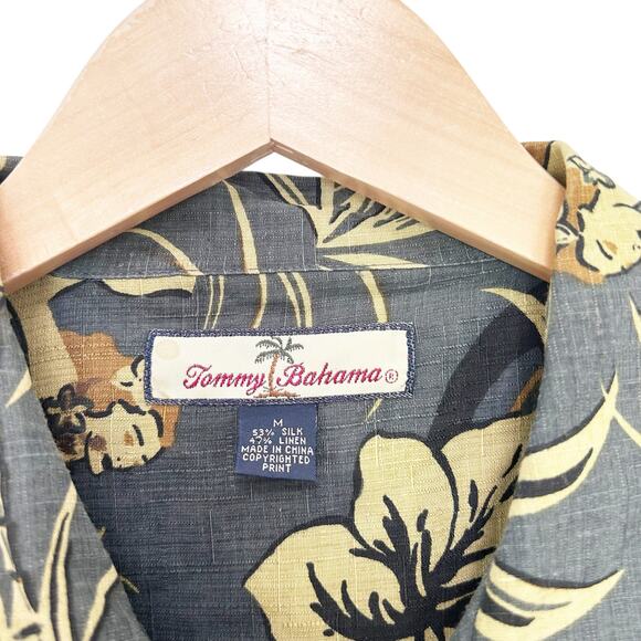 Tommy Bahama Silk Linen Blend Hawaiian Short Sleeve Button Down Sz M - Picture 3 of 4